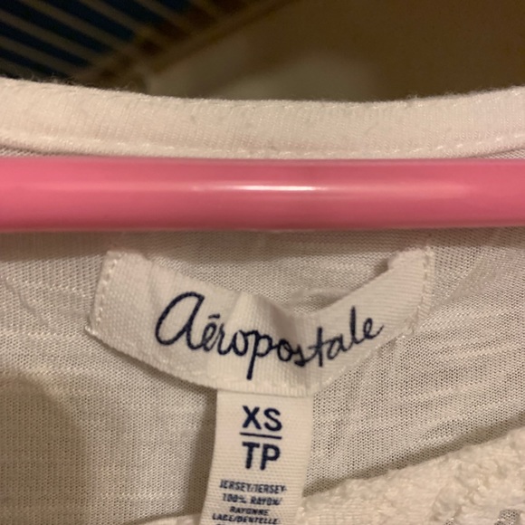 white lace top - Picture 3 of 3